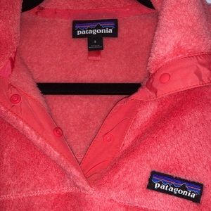 Neon salmon Patagonia pullover